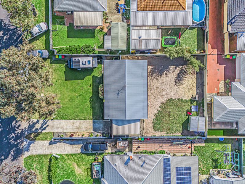 34 Winton St, Carey Park, WA 6230