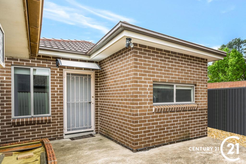 7a Hampshire Pl, Wakeley, NSW 2176