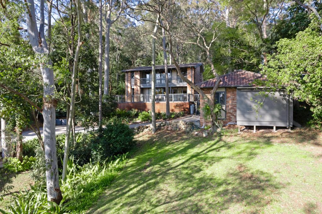 208 Coal Point Rd, Coal Point, NSW 2283