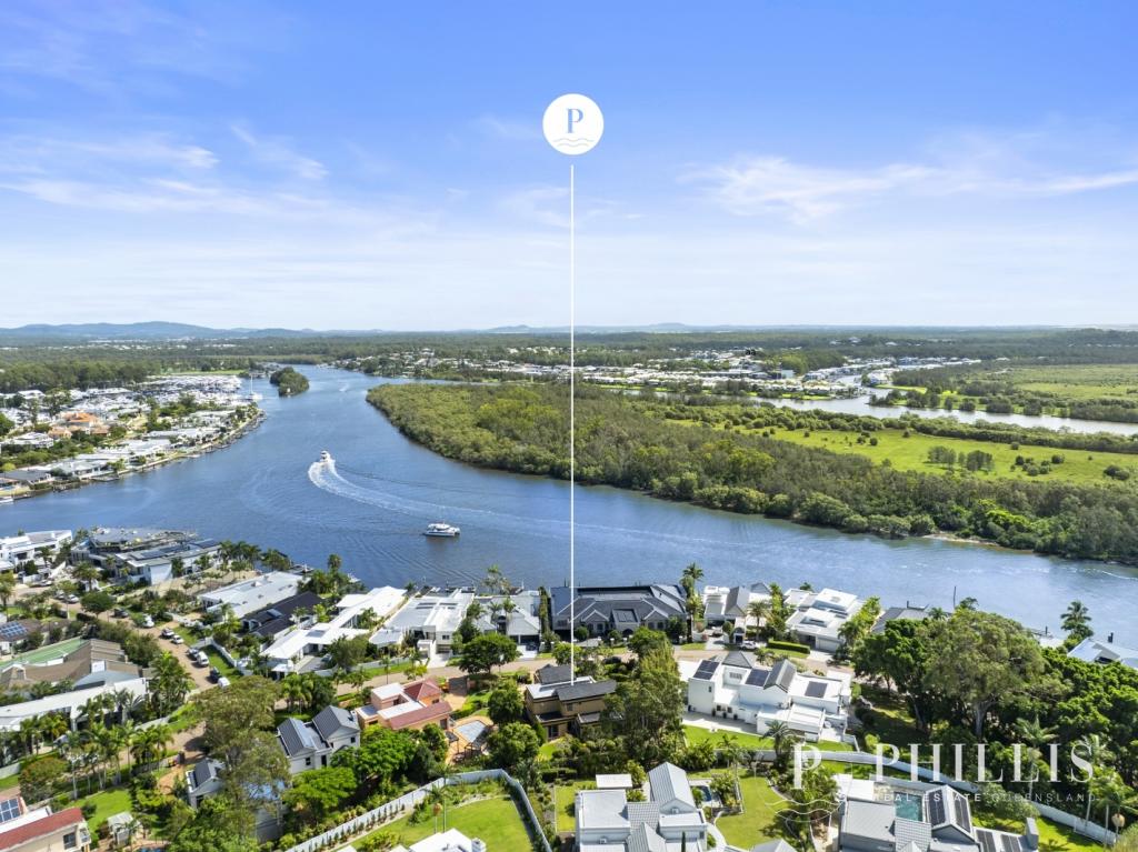 7011 Marine Dr N, Hope Island, QLD 4212