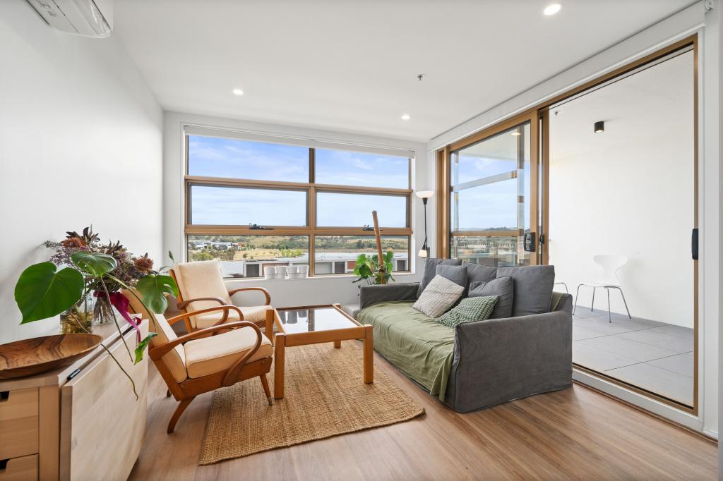 308/43 Arthur Blakeley Way, Coombs, ACT 2611