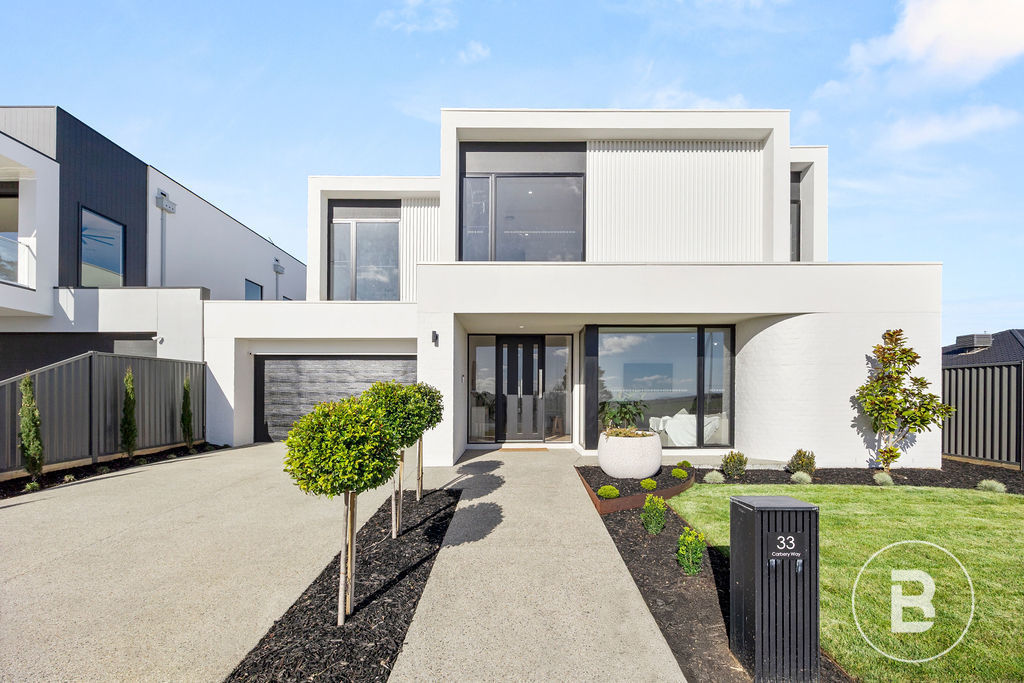 33 Carbery Way, Lucas, VIC 3350
