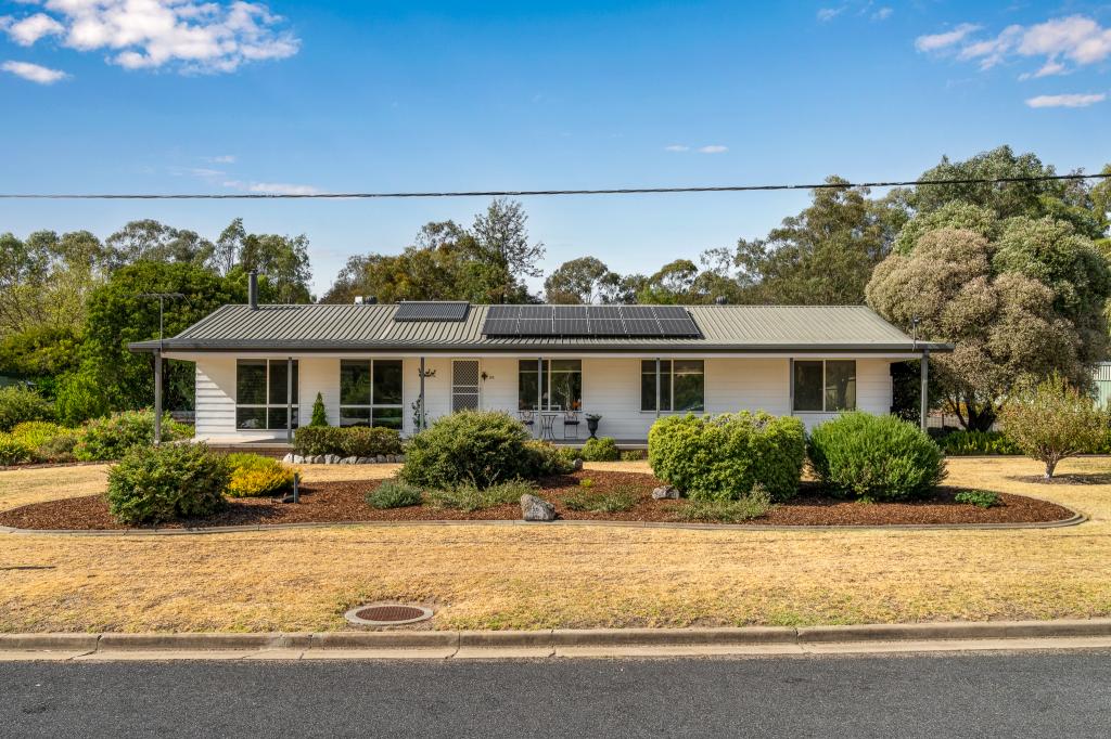 56 Hill St, Glenrowan, VIC 3675