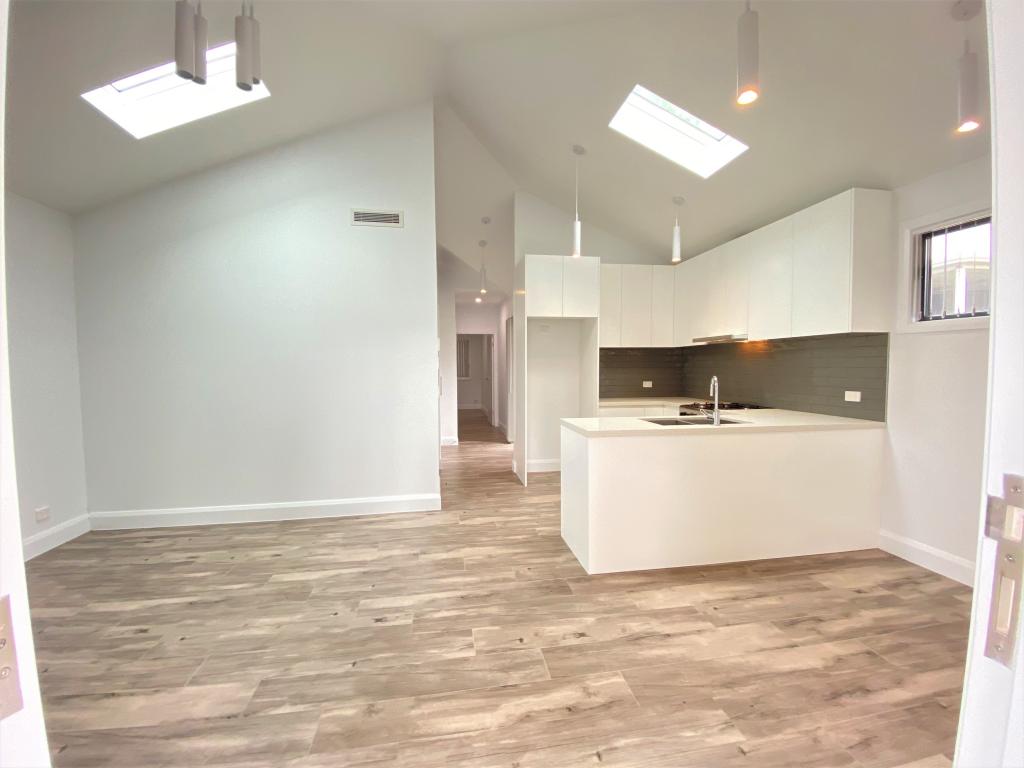 6a Paterson Cres, Fairfield West, NSW 2165