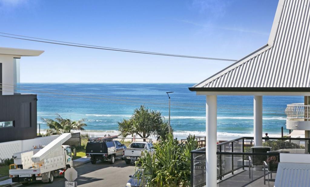 11/6 VENICE ST, MERMAID BEACH, QLD 4218