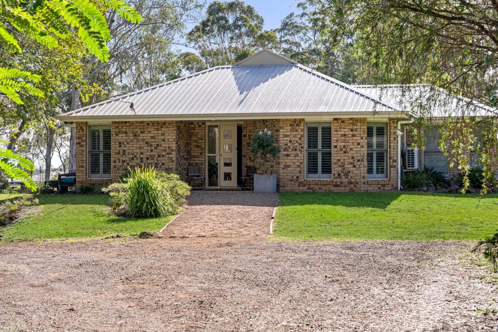 18 Cawdor Dr, Highfields, QLD 4352