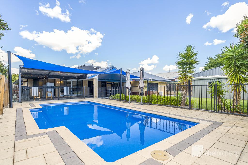 8 Erickson Pass, Ellenbrook, WA 6069