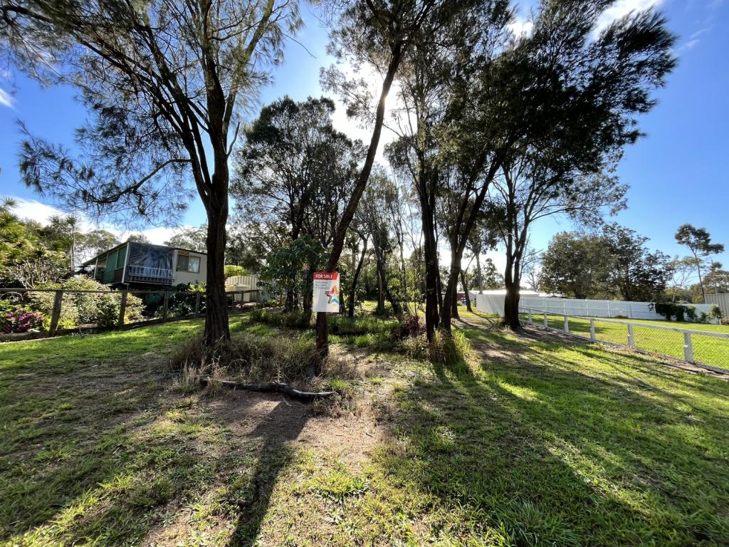 150 High Central Rd, Macleay Island, QLD 4184