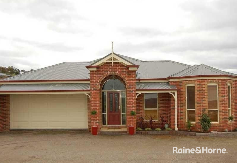 34 Manning Bvd, Darley, VIC 3340