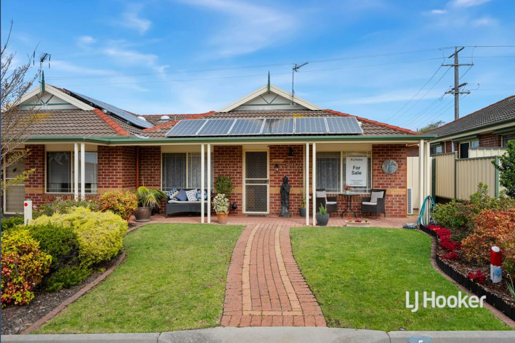 5/5 CANAL RD, PAYNESVILLE, VIC 3880