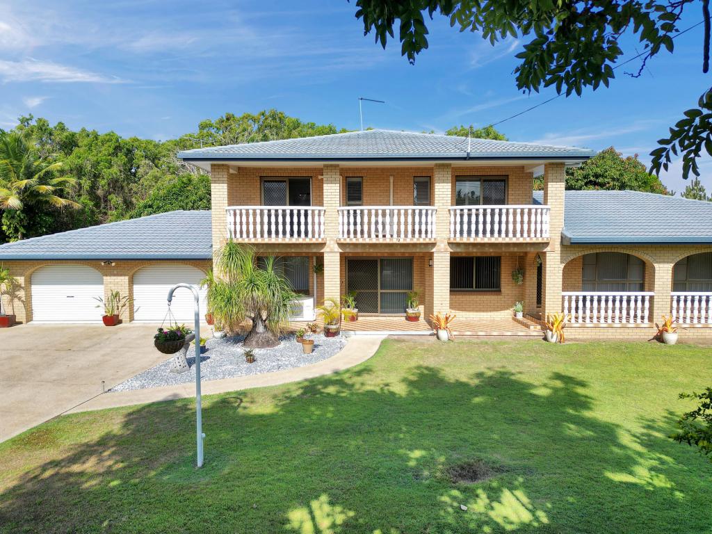 17 Walz Ave, Mcewens Beach, QLD 4740