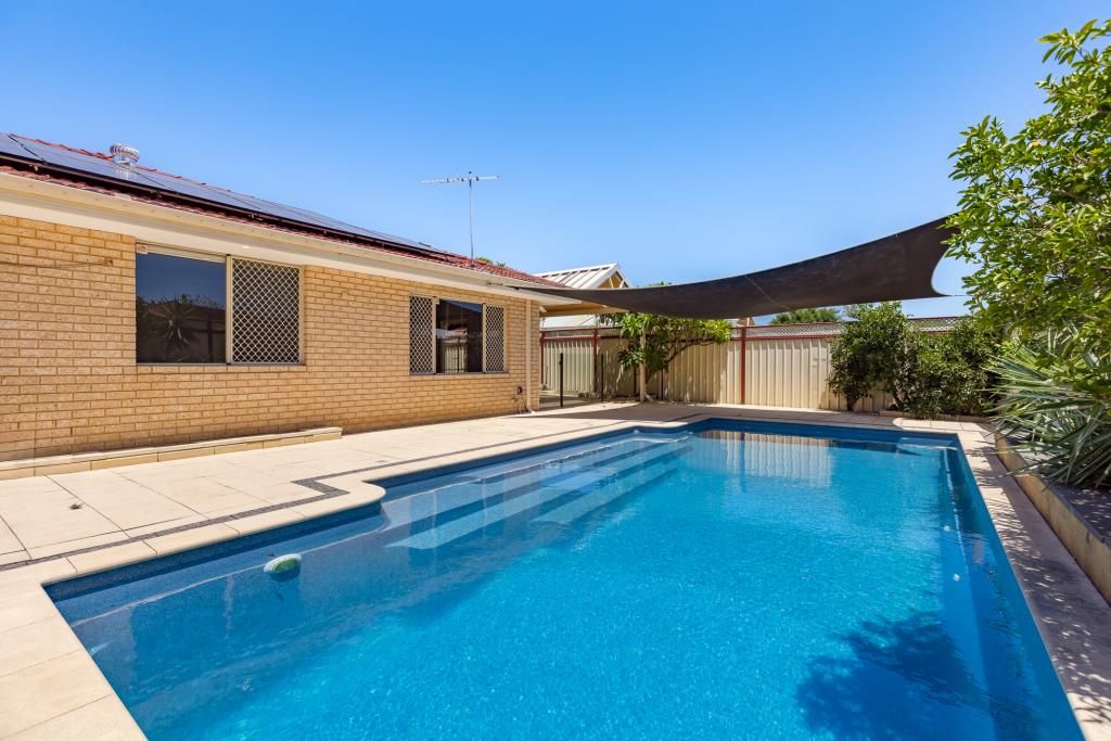 55 Marble Pl, Forrestfield, WA 6058