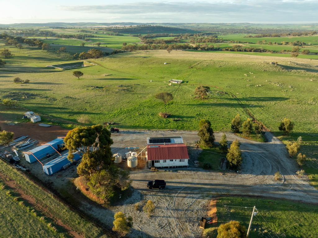 3807 Westdale Rd, Beverley, WA 6304