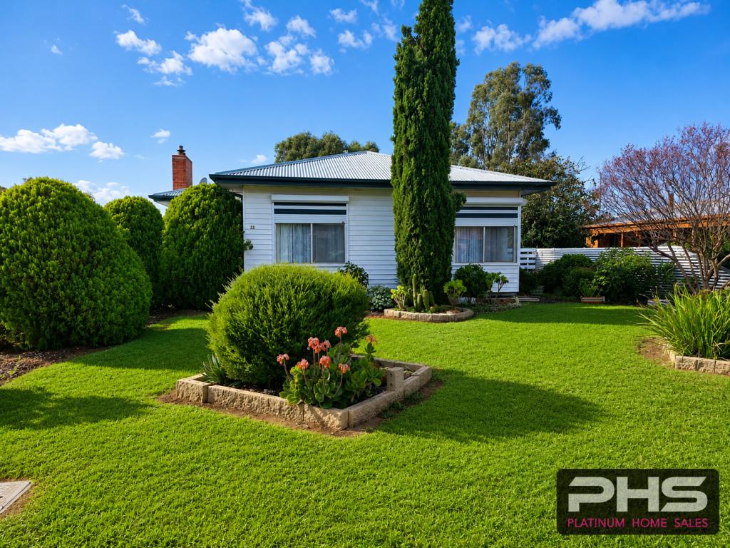 31 Yarrein St, Barham, NSW 2732