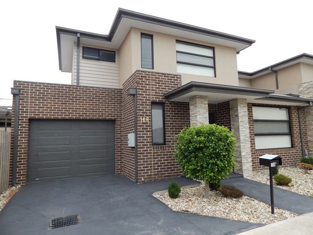 16b Pershing St, Reservoir, VIC 3073