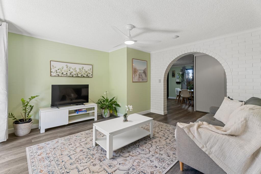 2/54 Freshwater St, Scarness, QLD 4655