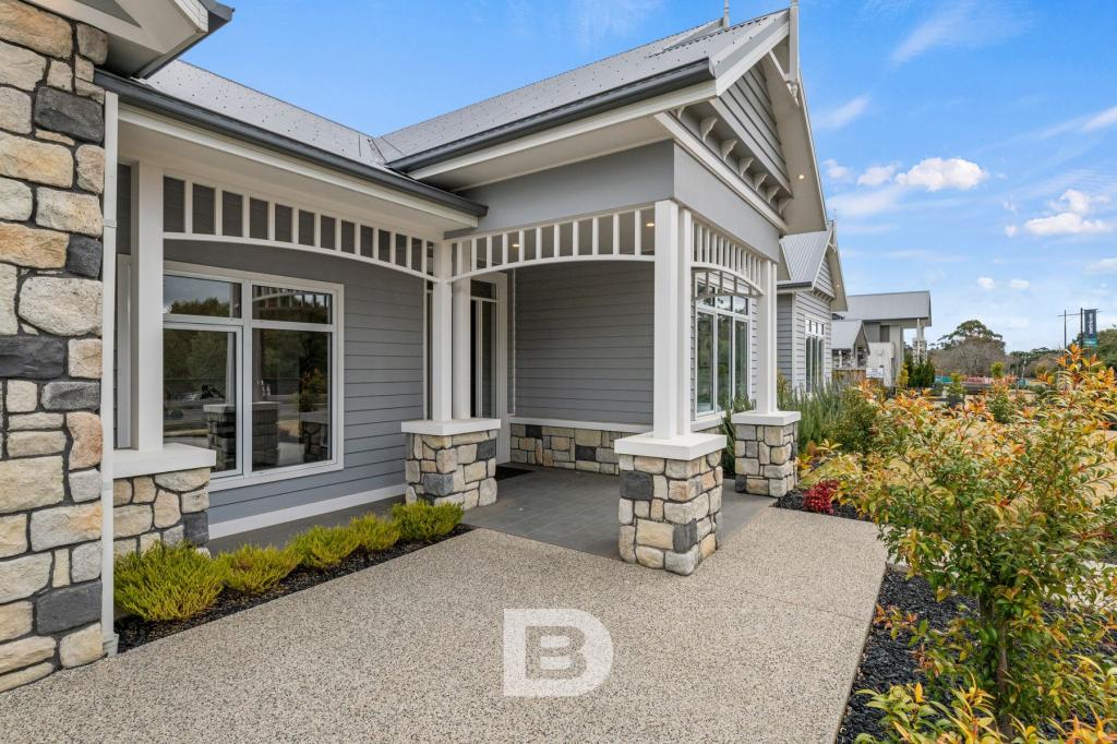 9 Willowbank Rd, Gisborne, VIC 3437