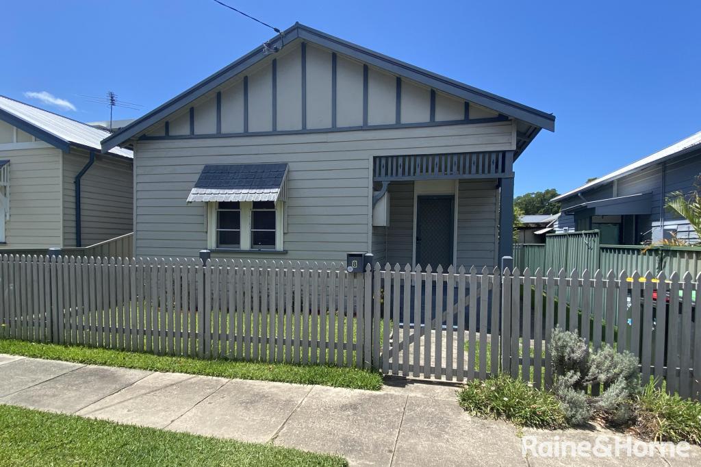 8 DENISON ST, MAYFIELD, NSW 2304