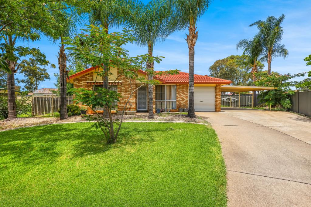 13 Caley Cl, Westdale, NSW 2340