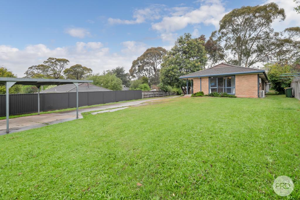 2/4 Rathkeale Ave, Mount Helen, VIC 3350