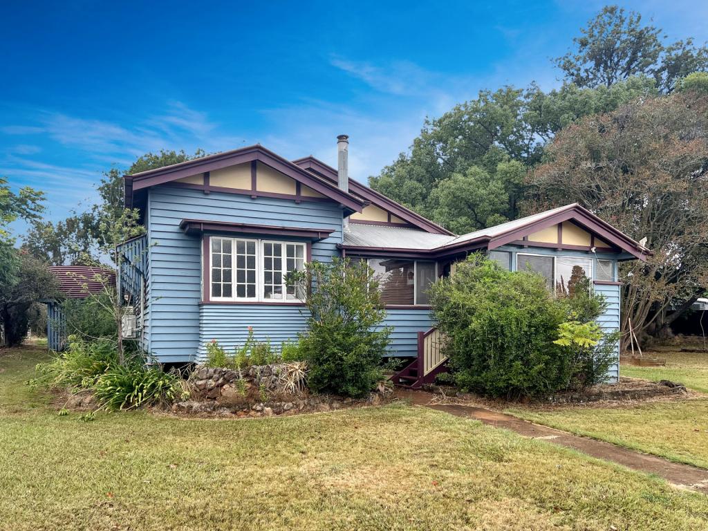 54 Haly St, Kingaroy, QLD 4610