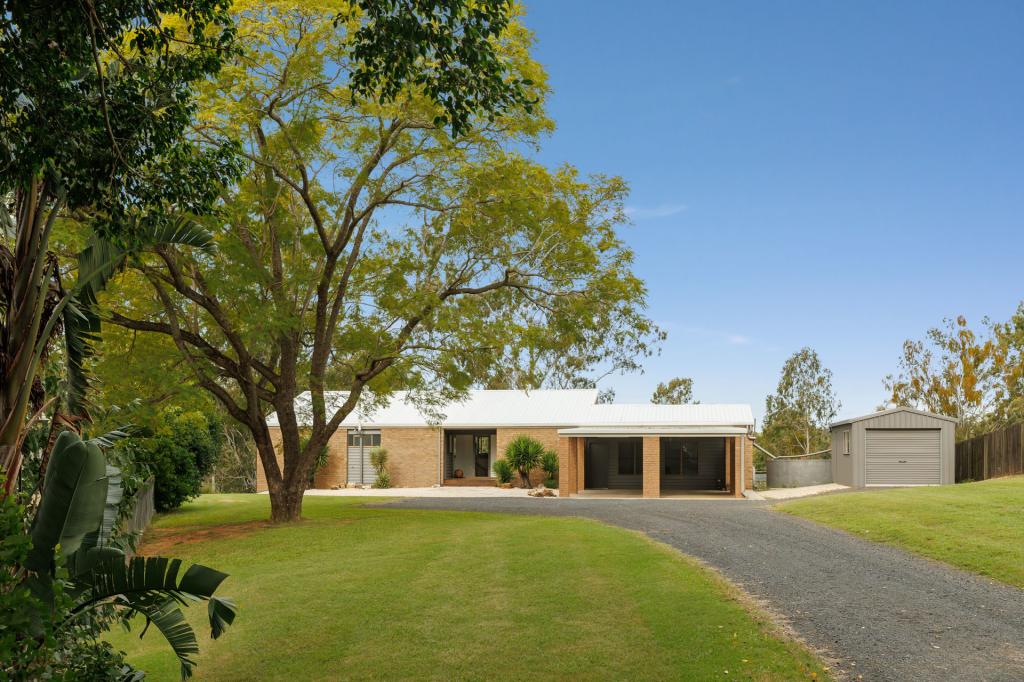 53 Bass St, Barellan Point, QLD 4306