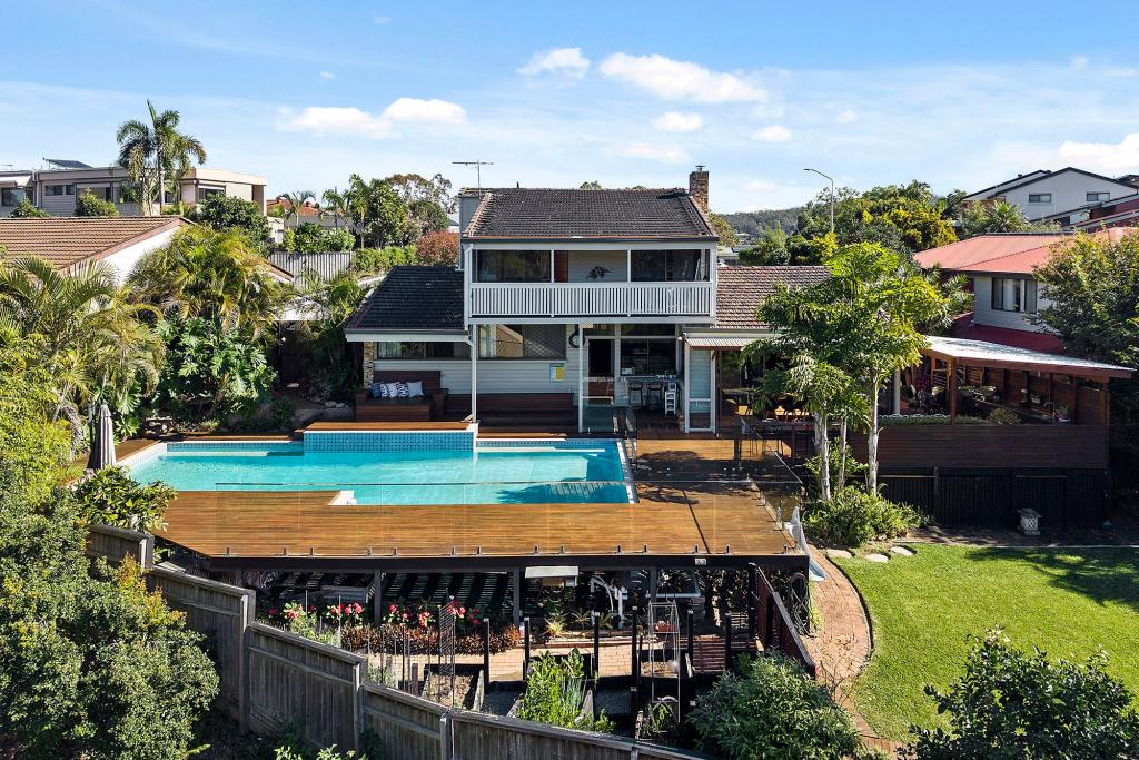 34 Toolara St, The Gap, QLD 4061