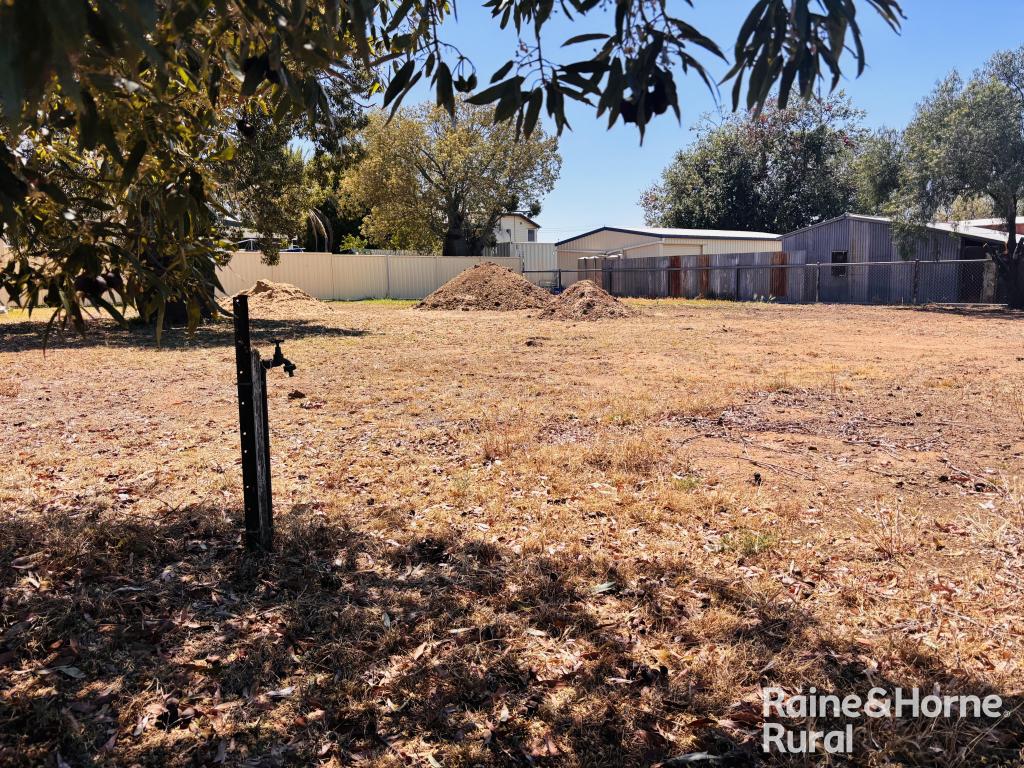 11 Hasted St, Roma, QLD 4455