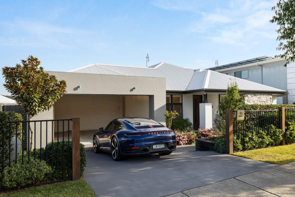 55 Pitt St, Teralba, NSW 2284