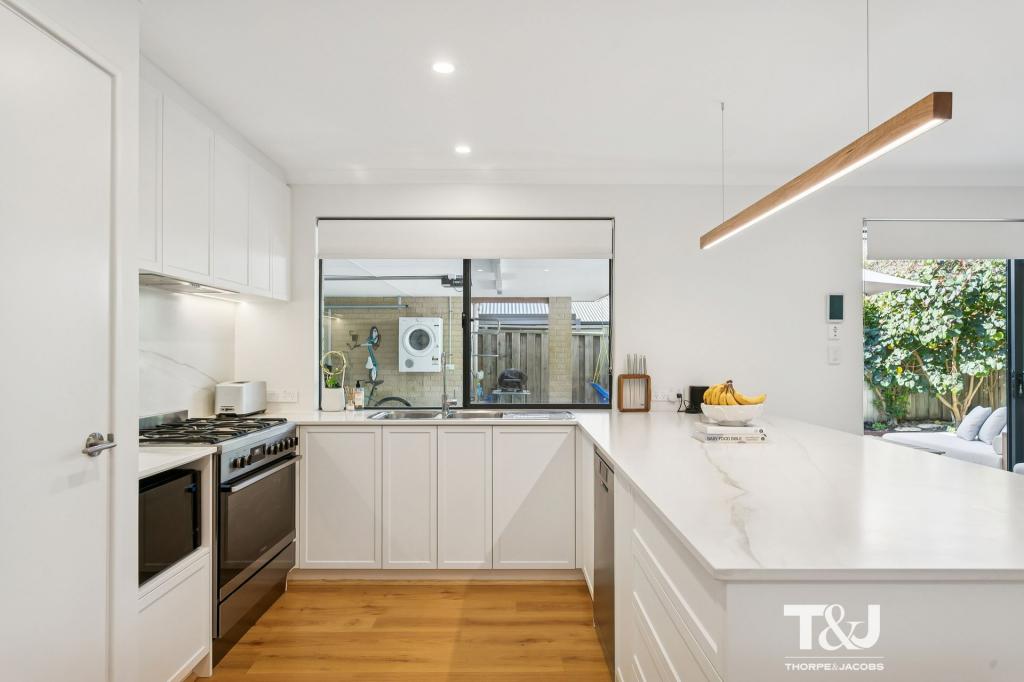 40b Mengler Ave, Claremont, WA 6010