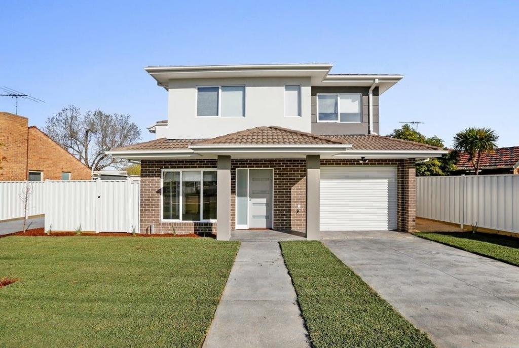 1/17 Fidge Ct, Jacana, VIC 3047