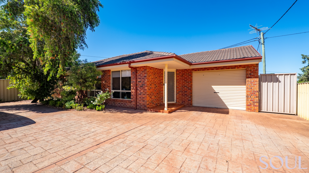 30c Kooba St, Griffith, NSW 2680