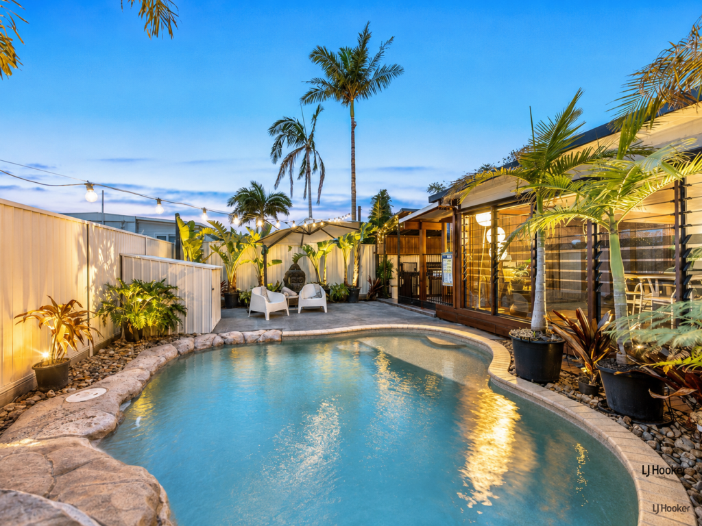 27 Boyd St, Tugun, QLD 4224