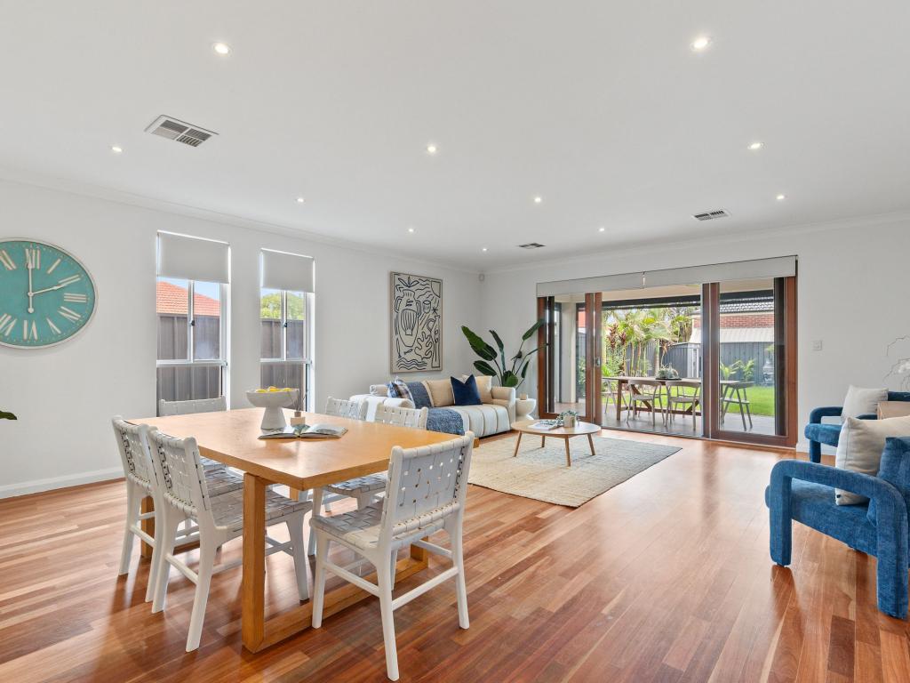 30a Bolingbroke Ave, Henley Beach, SA 5022