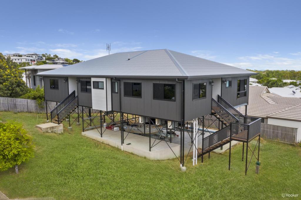 8 Platypus St, Bushland Beach, QLD 4818