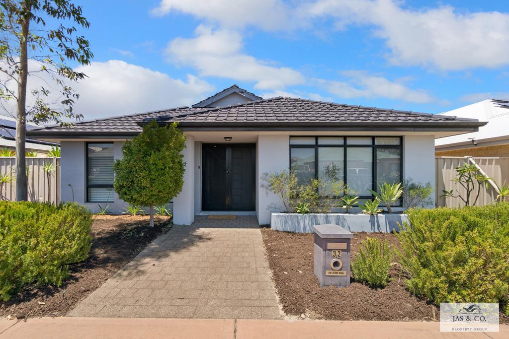 32 MELNIK ST, CAVERSHAM, WA 6055