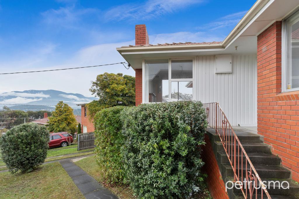 26 Binalong Rd, Mornington, TAS 7018