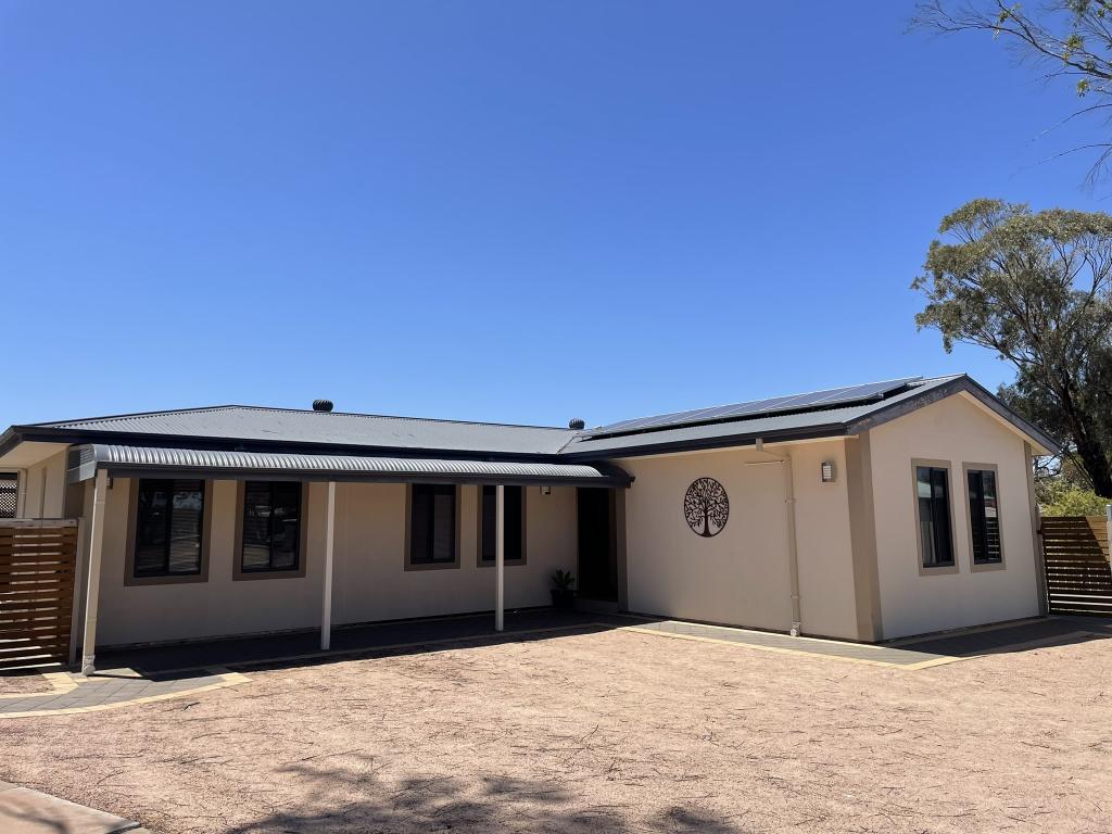 31 Fullerton Cres, Port Augusta, SA 5700