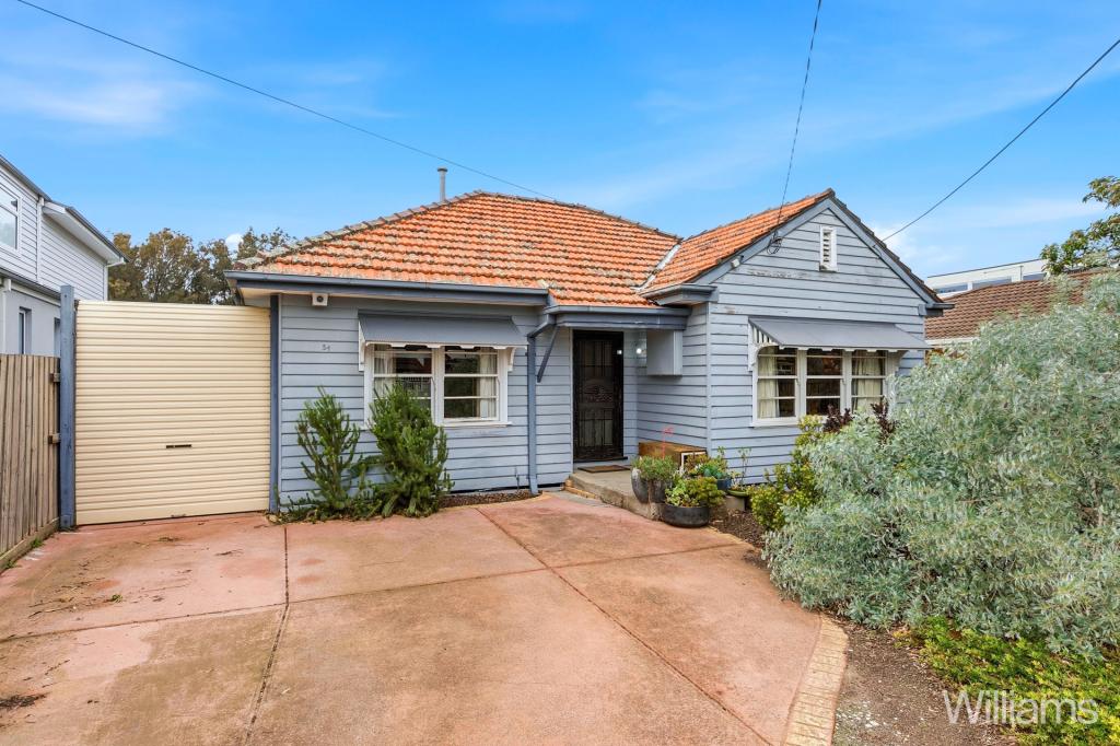 54 Graham St, Newport, VIC 3015