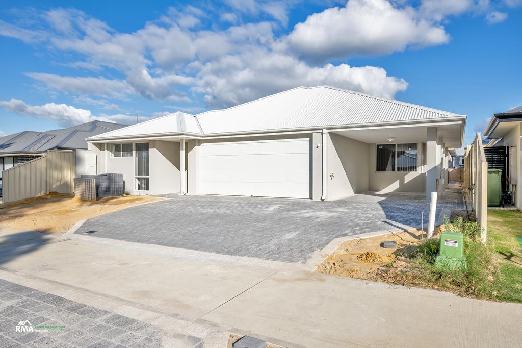 5b Vimeira Rd, Madora Bay, WA 6210