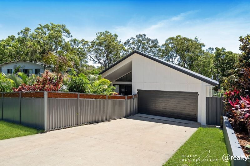 163 Kate St, Macleay Island, QLD 4184