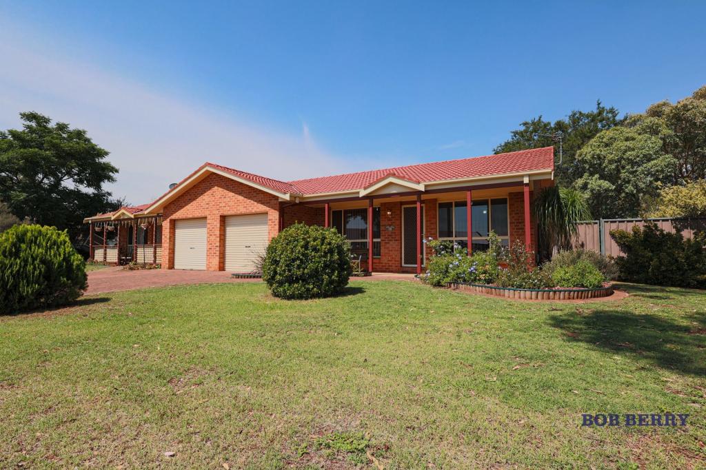 1 Pegasus Pl, Dubbo, NSW 2830