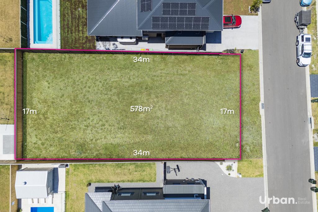 5 AURORA WAY, CHISHOLM, NSW 2322