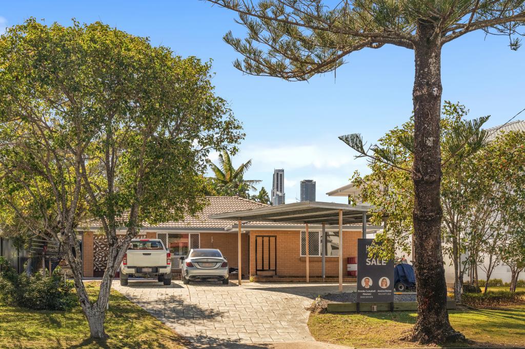 45 Salerno St, Isle Of Capri, QLD 4217