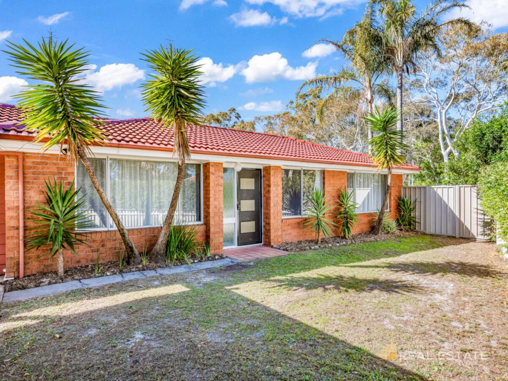 31 PRESIDENT WILSON WALK, TANILBA BAY, NSW 2319