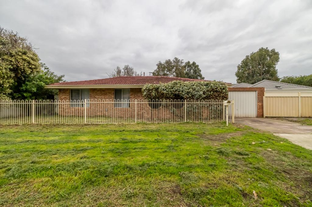 30 Cordelia Rd, Armadale, WA 6112