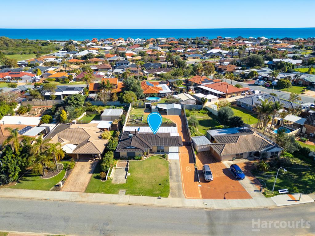 5 Kingfisher Dr, Halls Head, WA 6210