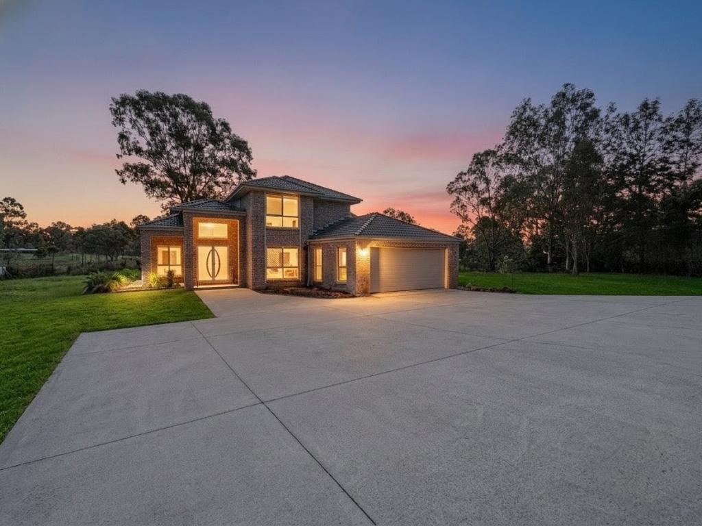 90 Saint Covet Ct, Jimboomba, QLD 4280