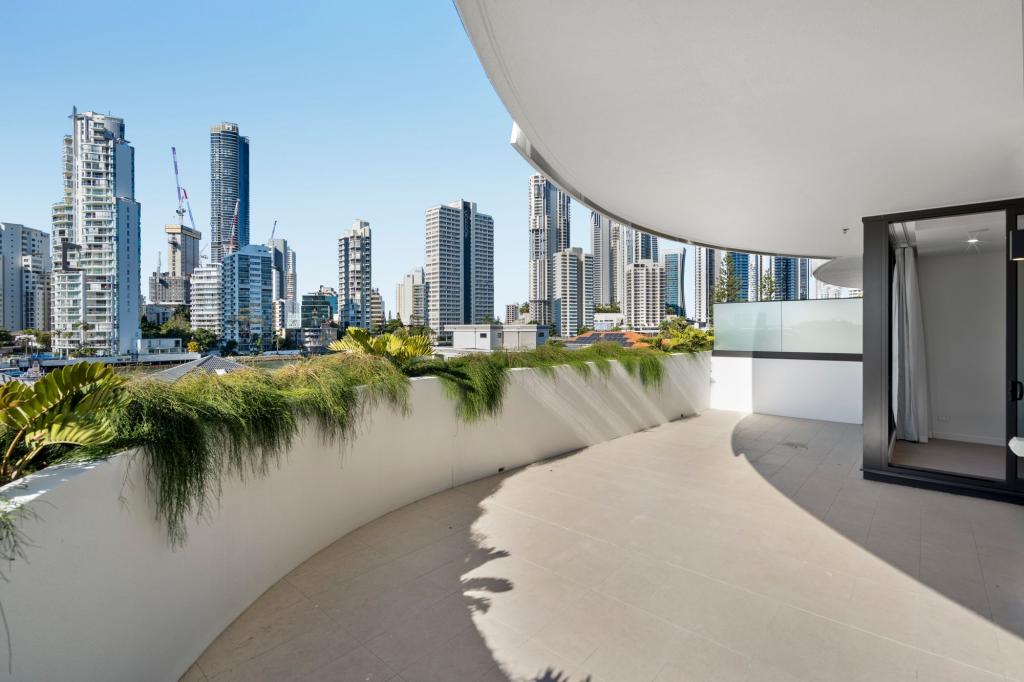 202/38 Stanhill Dr, Surfers Paradise, QLD 4217