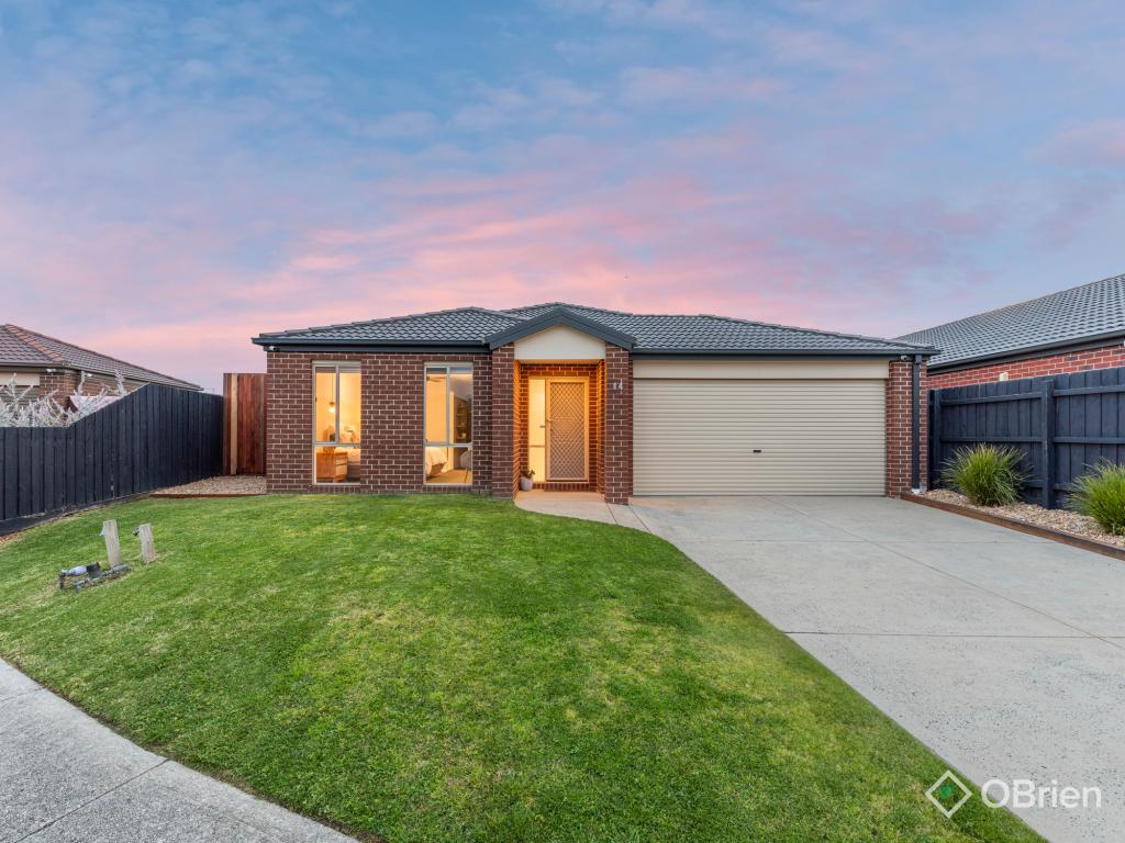 14 Spinebill Ct, Pakenham, VIC 3810